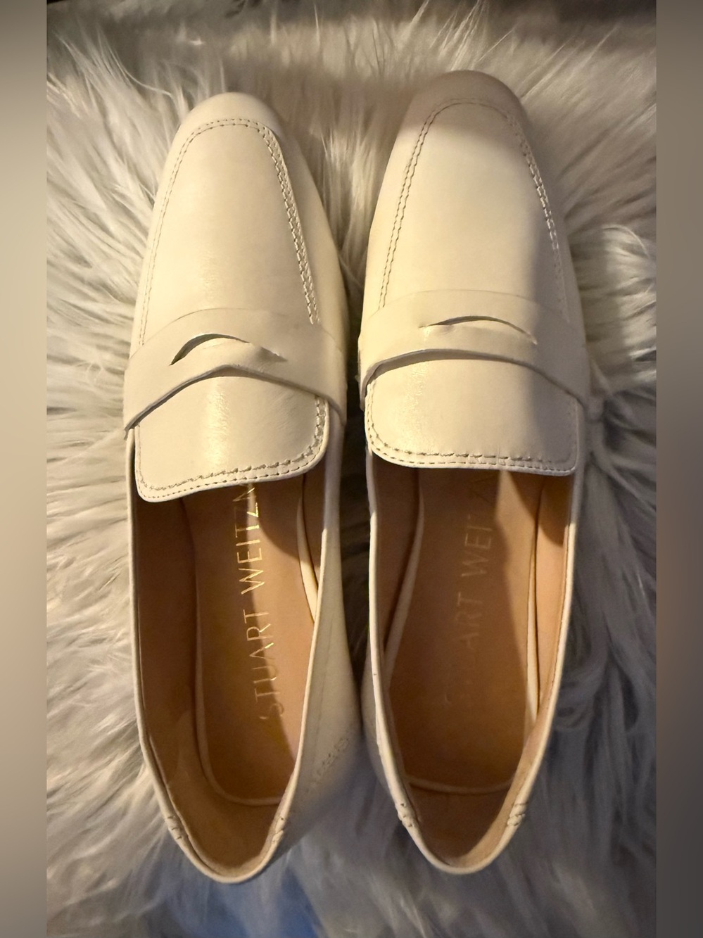 Stuart Weitzman Jet Loafers Cream Calves Leather Almond Toe Penny Loafers. NWOT